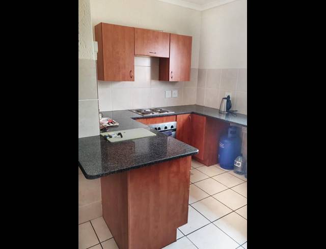 2 BEDROOM PROPERTY TO RENT IN ROOSEVELT PARK